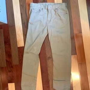 Received pants a few months ago and did not fit. Never worn before.